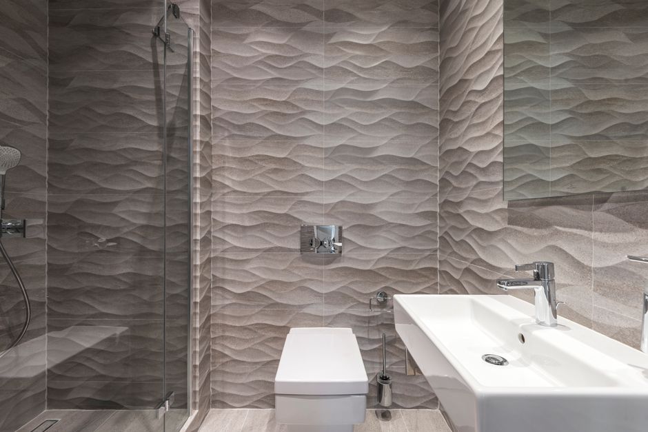 Wall & Floor Tiling in Stamford